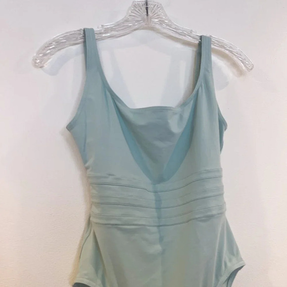 Eres Paris Mint Green Seamless Lightweight Stretchy Designer Bodysuit 12 - Picture 4 of 7